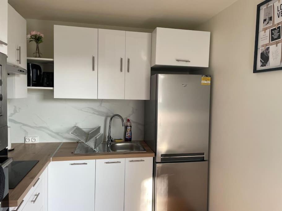 Appartement Cosy Proche Paris Le Bourget Exteriör bild